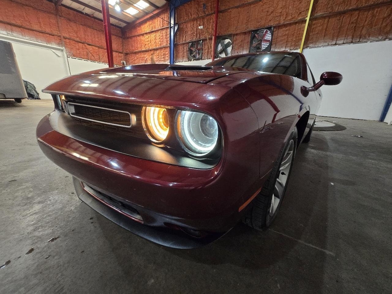 Dodge Challenger SXT RWD 2019