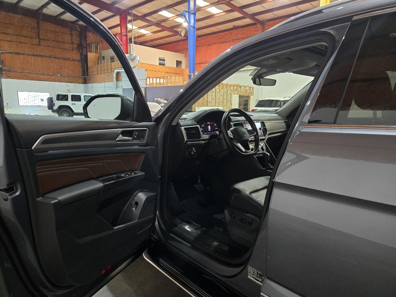 Volkswagen Atlas 2021.5 3.6L V6 SEL Premium 4MOTION 2021