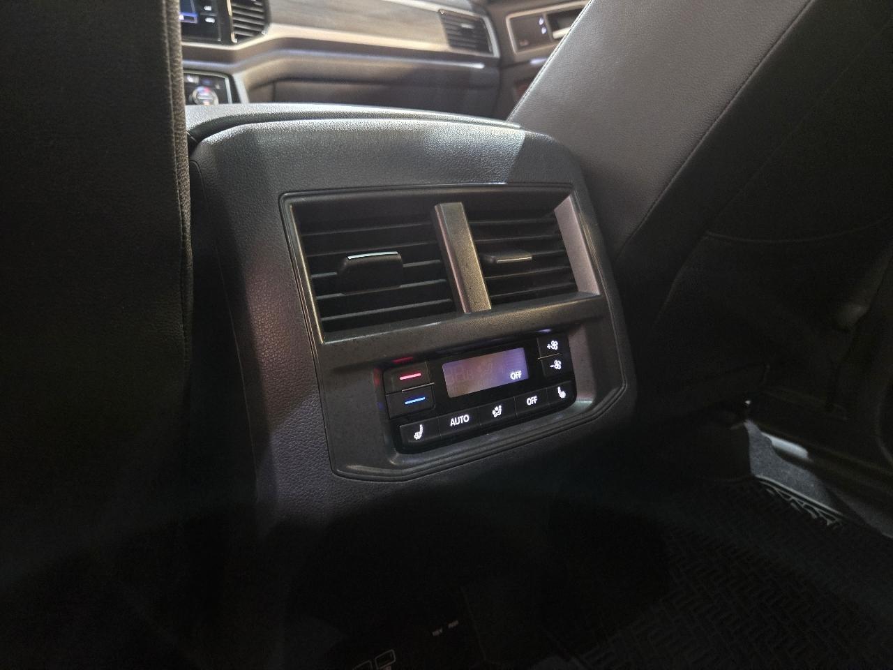 Volkswagen Atlas 2021.5 3.6L V6 SEL Premium 4MOTION 2021