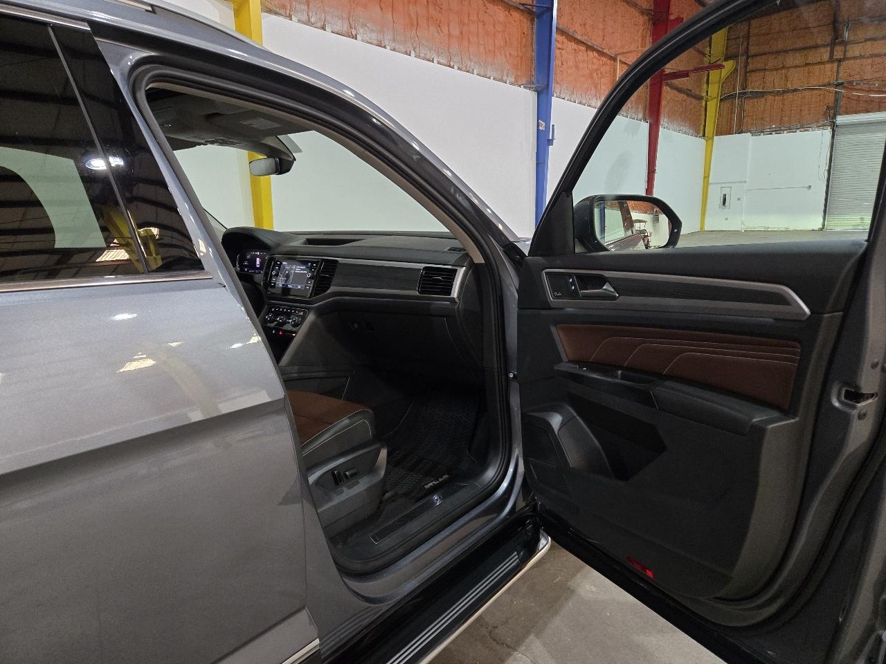 Volkswagen Atlas 2021.5 3.6L V6 SEL Premium 4MOTION 2021