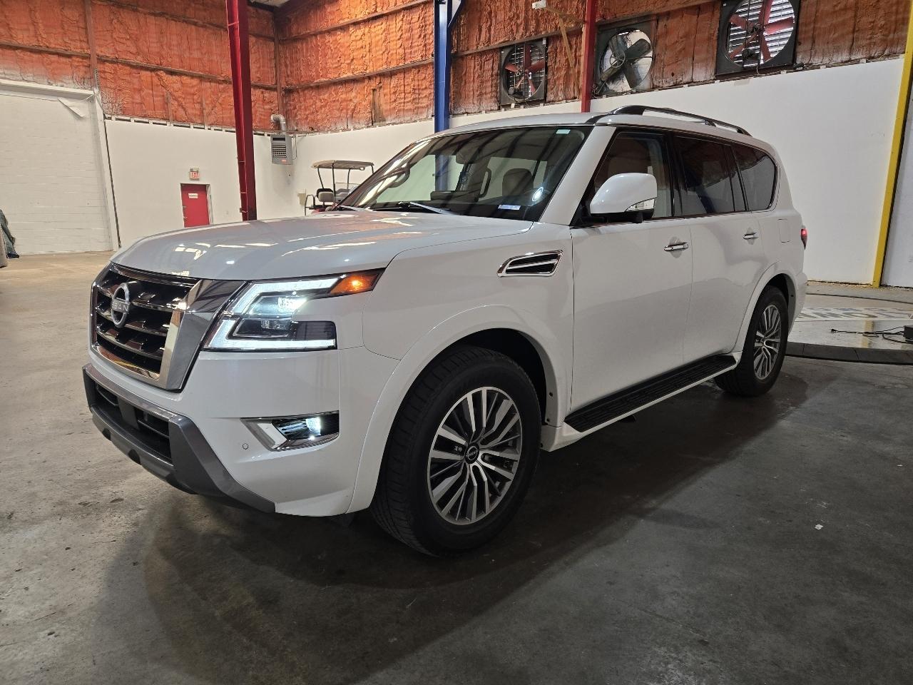 Nissan Armada 4x2 SL 2023