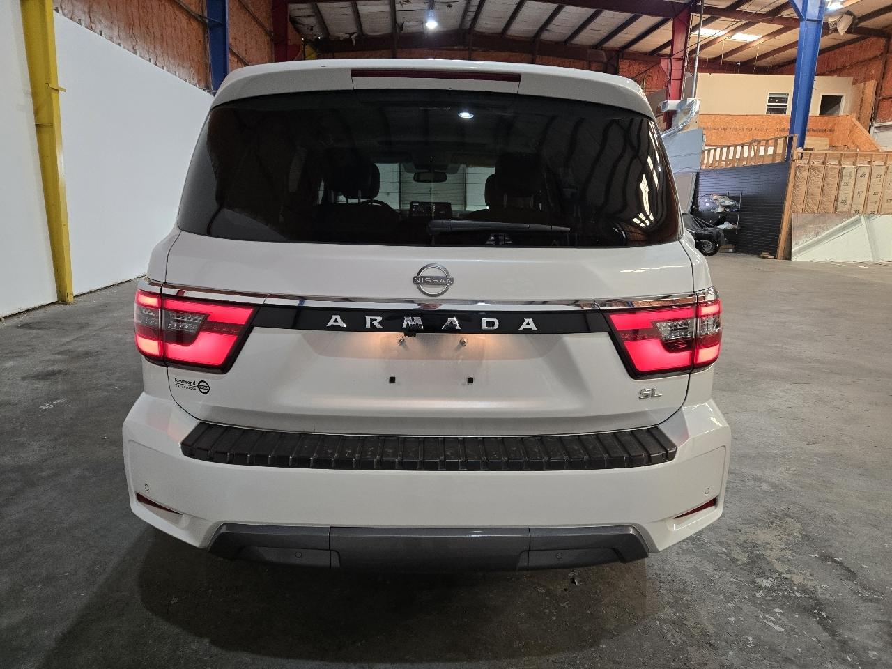 Nissan Armada 4x2 SL 2023