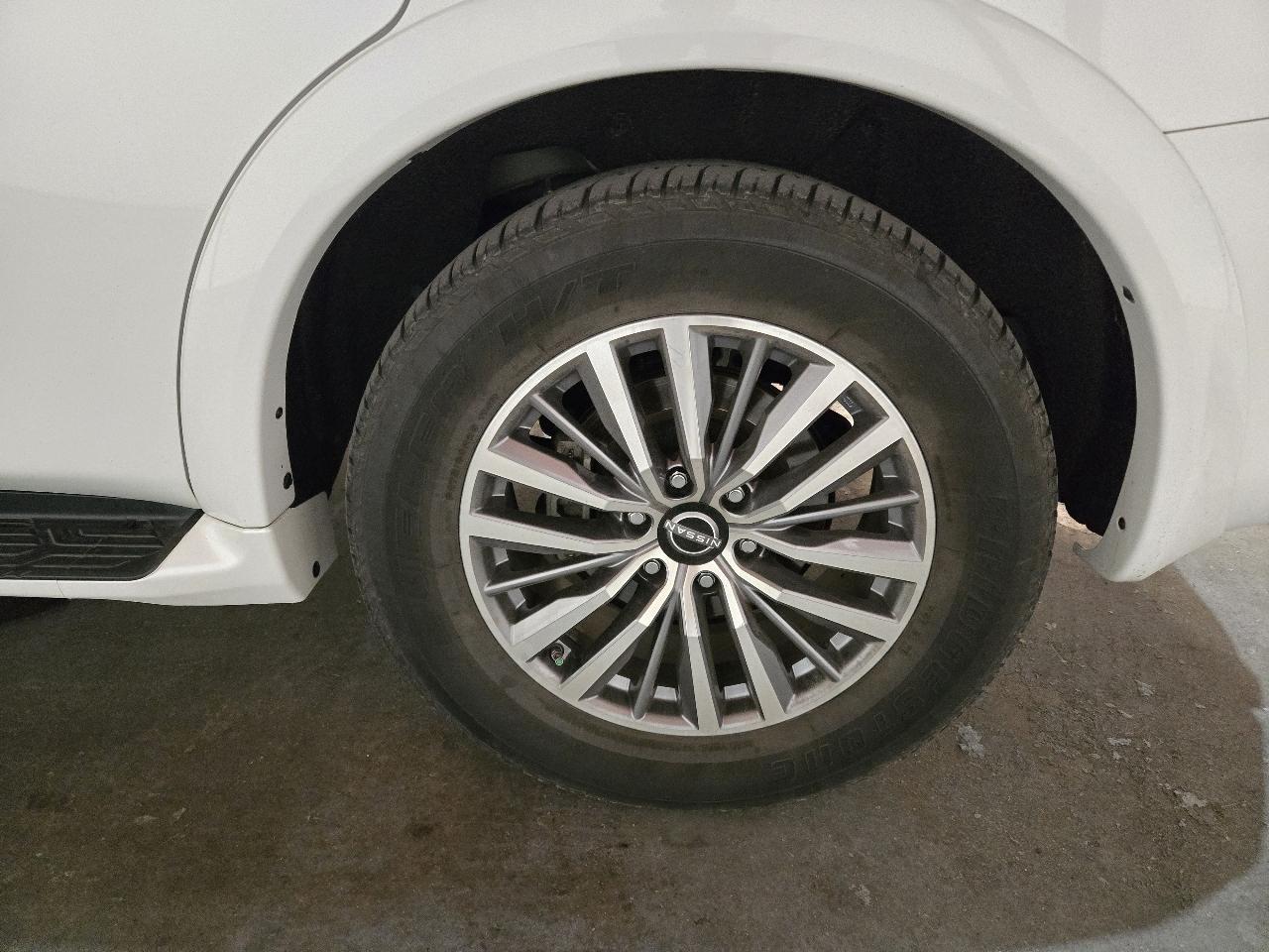 Nissan Armada 4x2 SL 2023