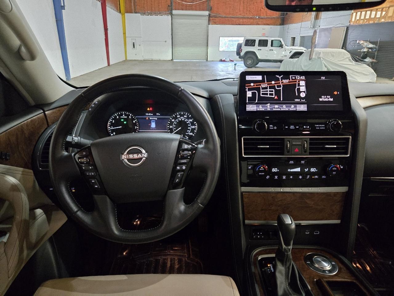 Nissan Armada 4x2 SL 2023