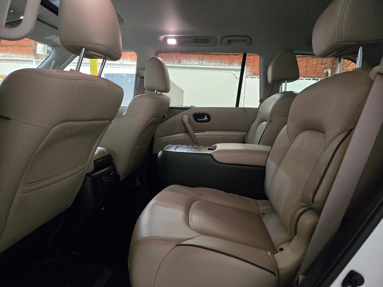Nissan Armada 4x2 SL 2023