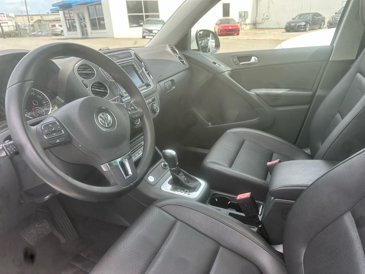 Volkswagen Tiguan 2WD 4dr Auto R-Line 2016