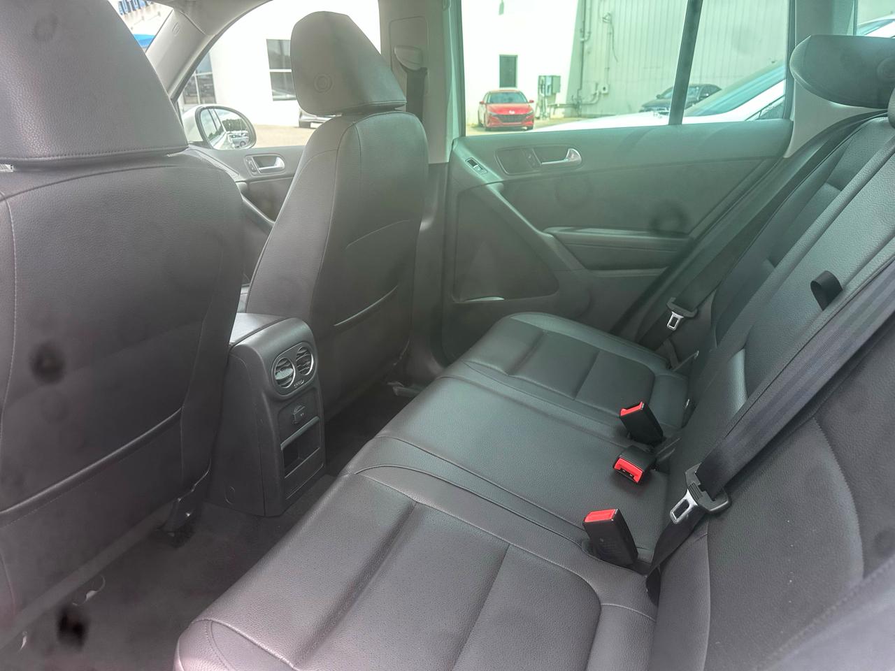 Volkswagen Tiguan 2WD 4dr Auto R-Line 2016