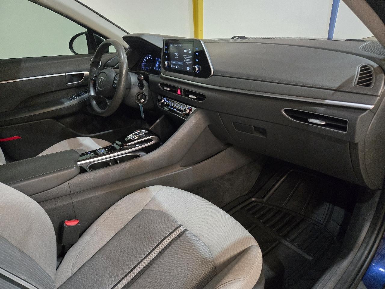 Hyundai Sonata SE 2.5L 2020