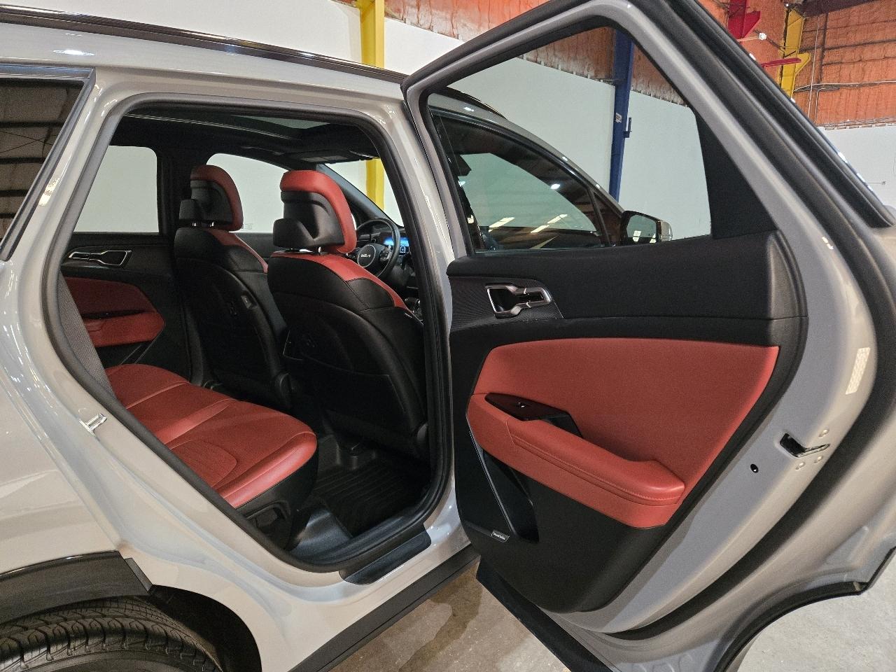 Kia Sportage SX FWD 2023