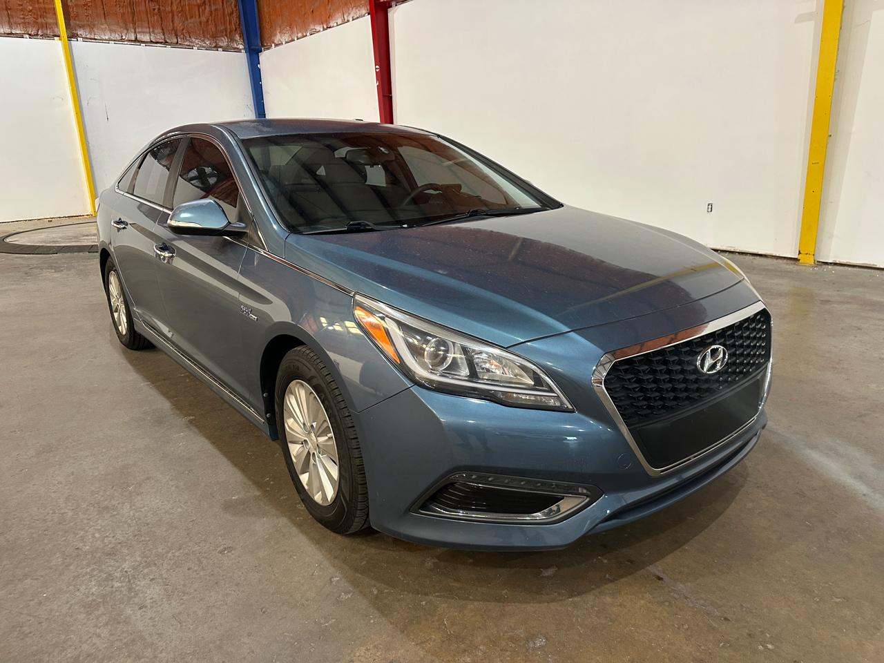 Hyundai Sonata Hybrid 4dr Sdn SE 2016