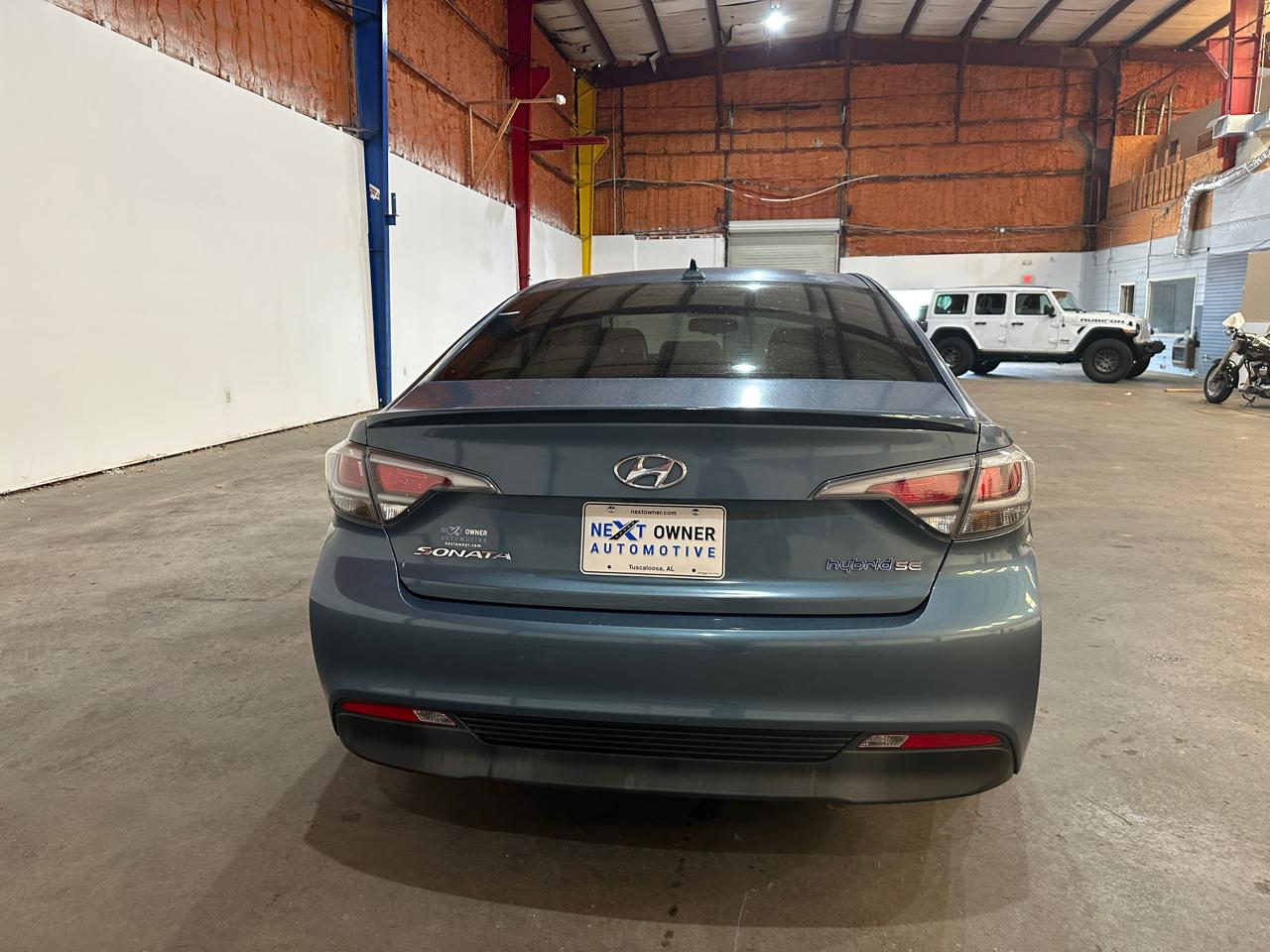 Hyundai Sonata Hybrid 4dr Sdn SE 2016