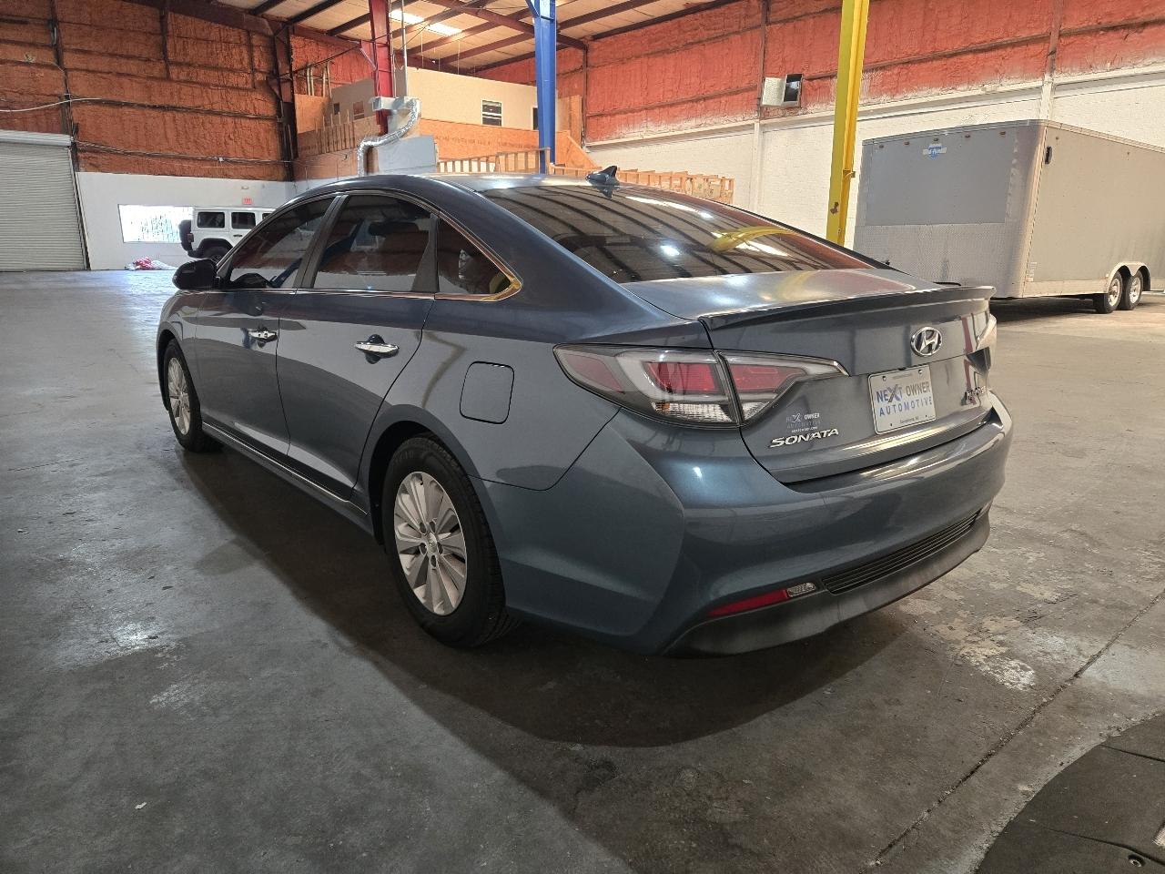 Hyundai Sonata Hybrid 4dr Sdn SE 2016