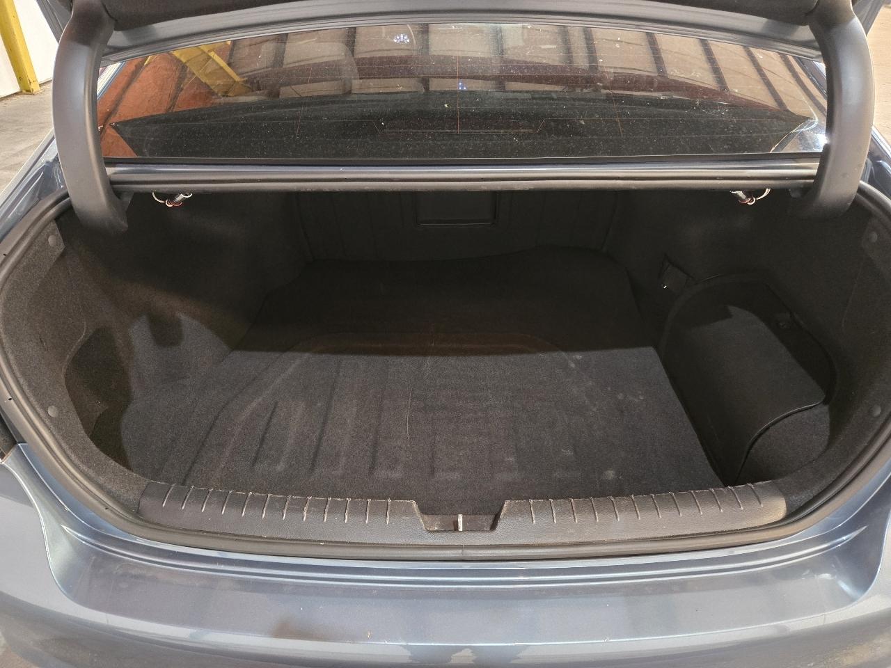 Hyundai Sonata Hybrid 4dr Sdn SE 2016