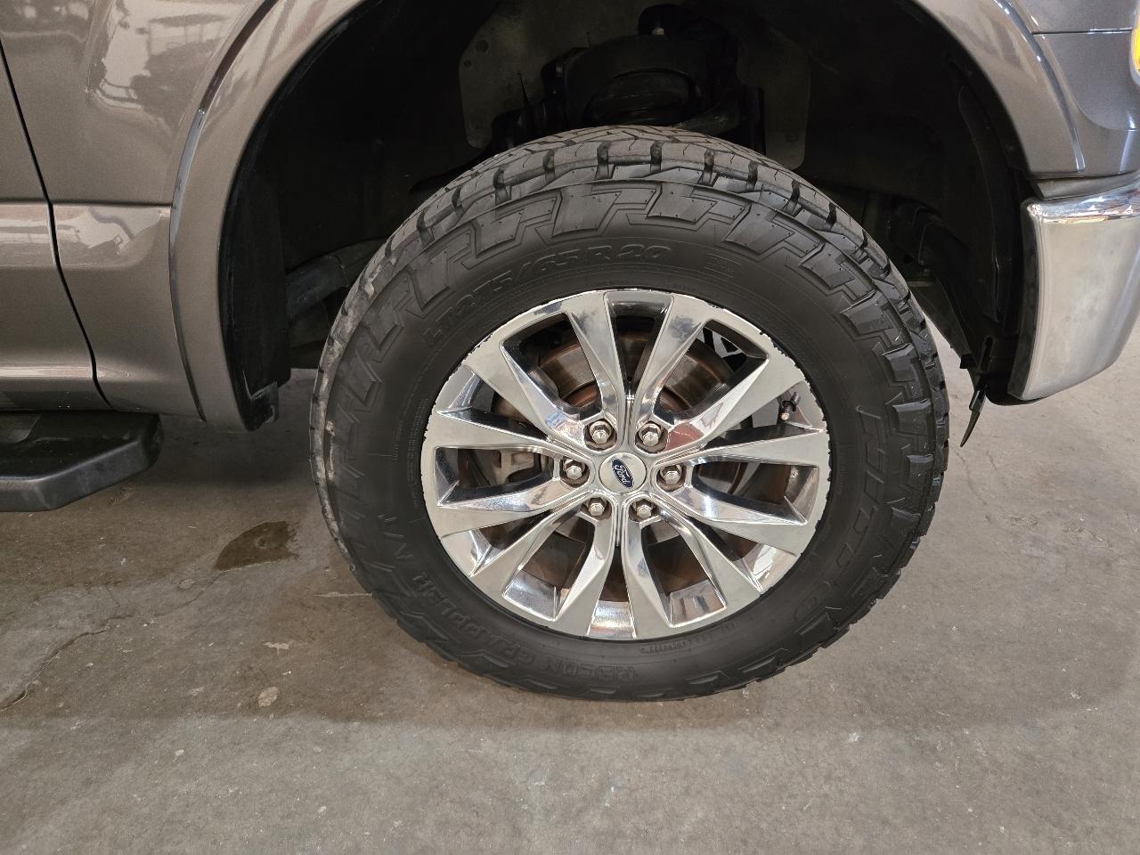 Ford F-150 4WD SuperCrew 145" XLT 2016