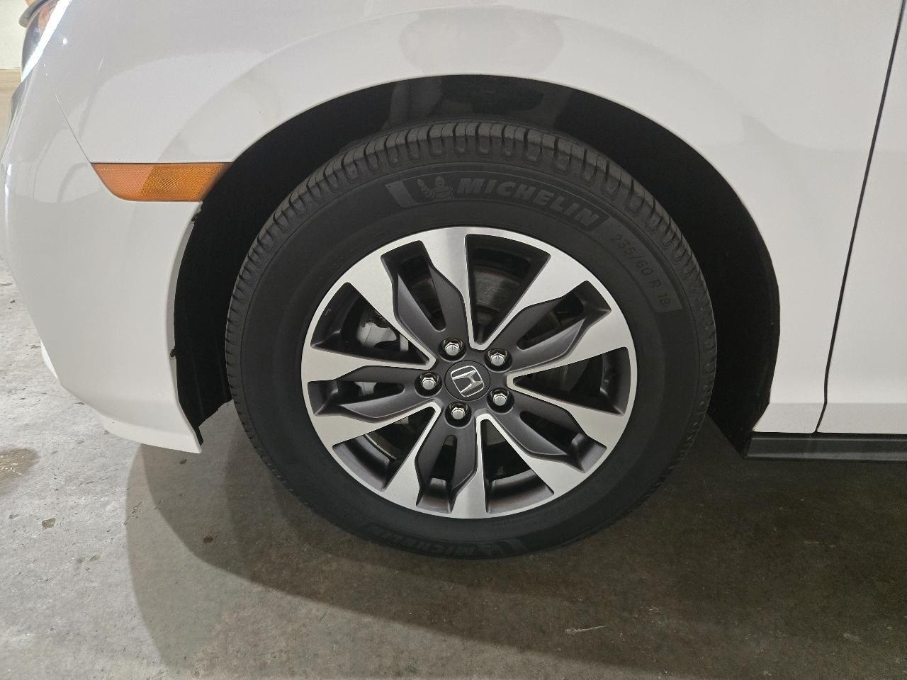 Honda Odyssey EX-L Auto 2023