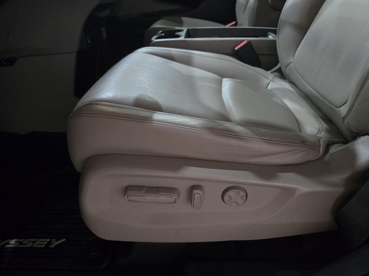Honda Odyssey EX-L Auto 2023