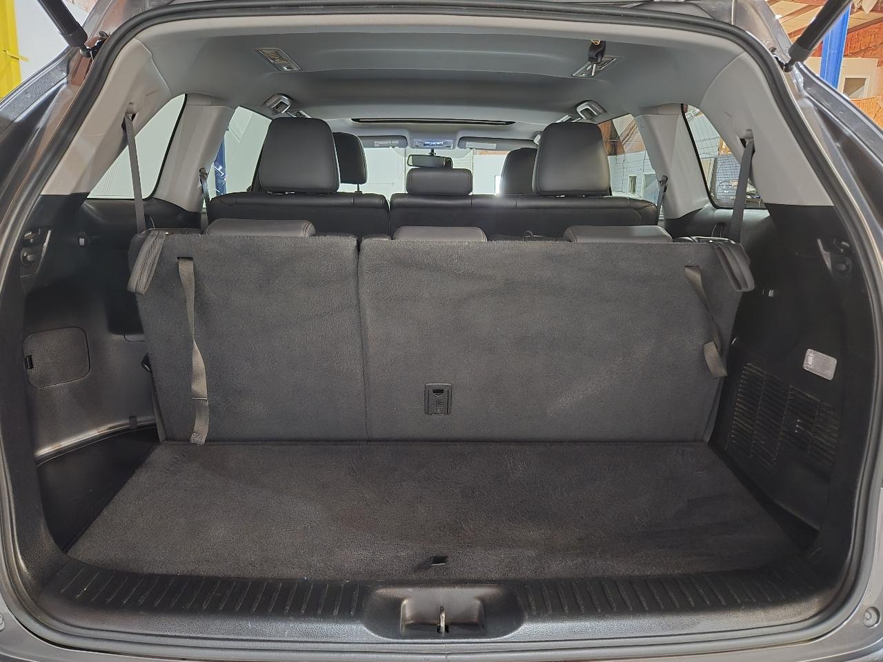 Toyota Highlander FWD 4dr V6 XLE (Natl) 2015