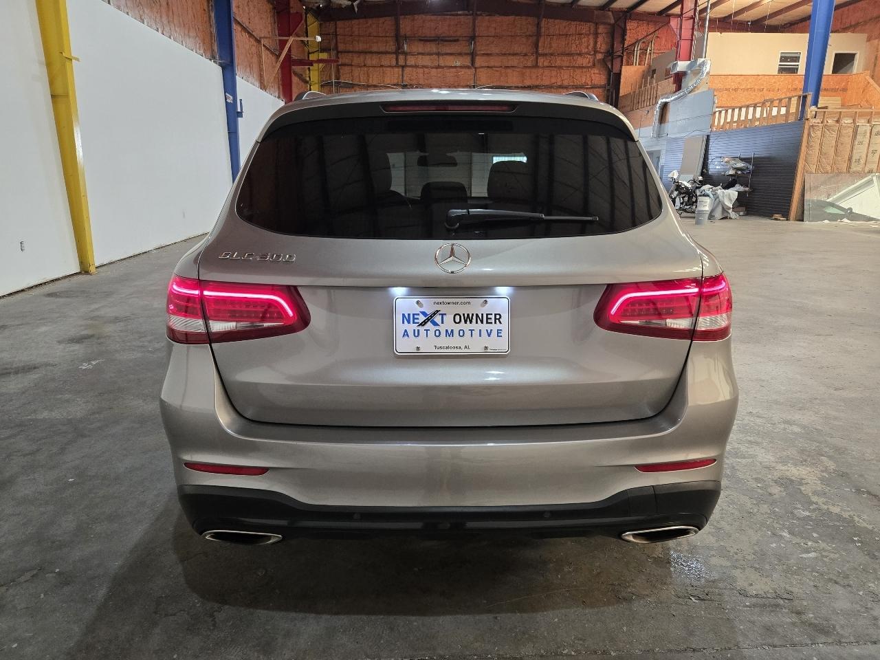 Mercedes-Benz GLC GLC 300 SUV 2019
