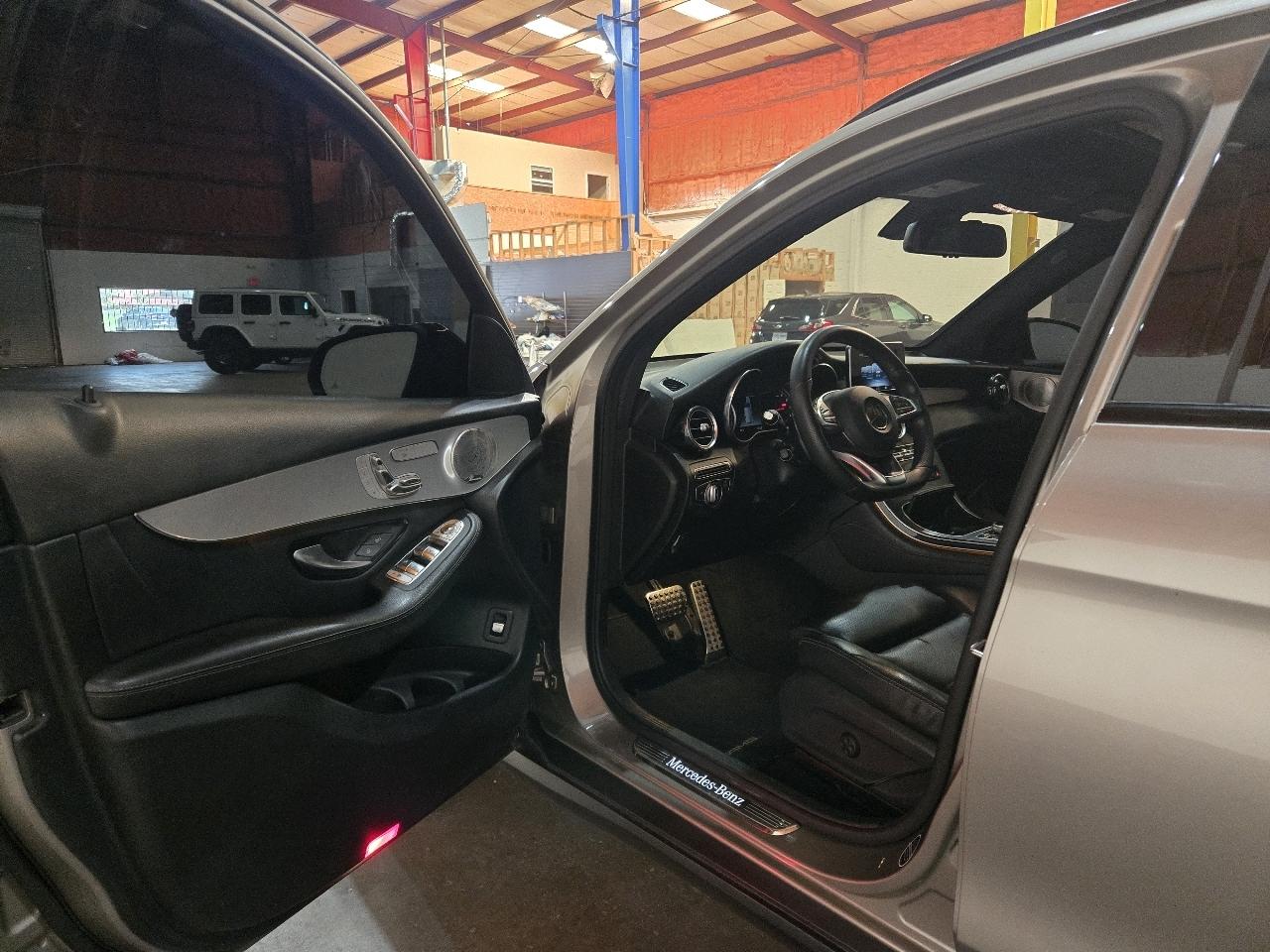 Mercedes-Benz GLC GLC 300 SUV 2019