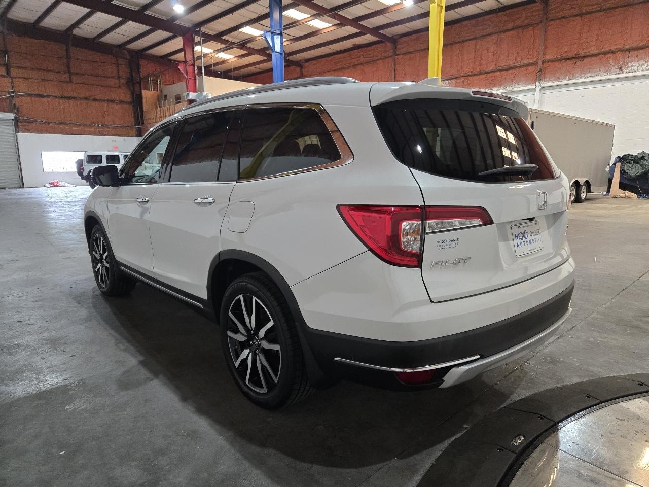 Honda Pilot Elite AWD 2021