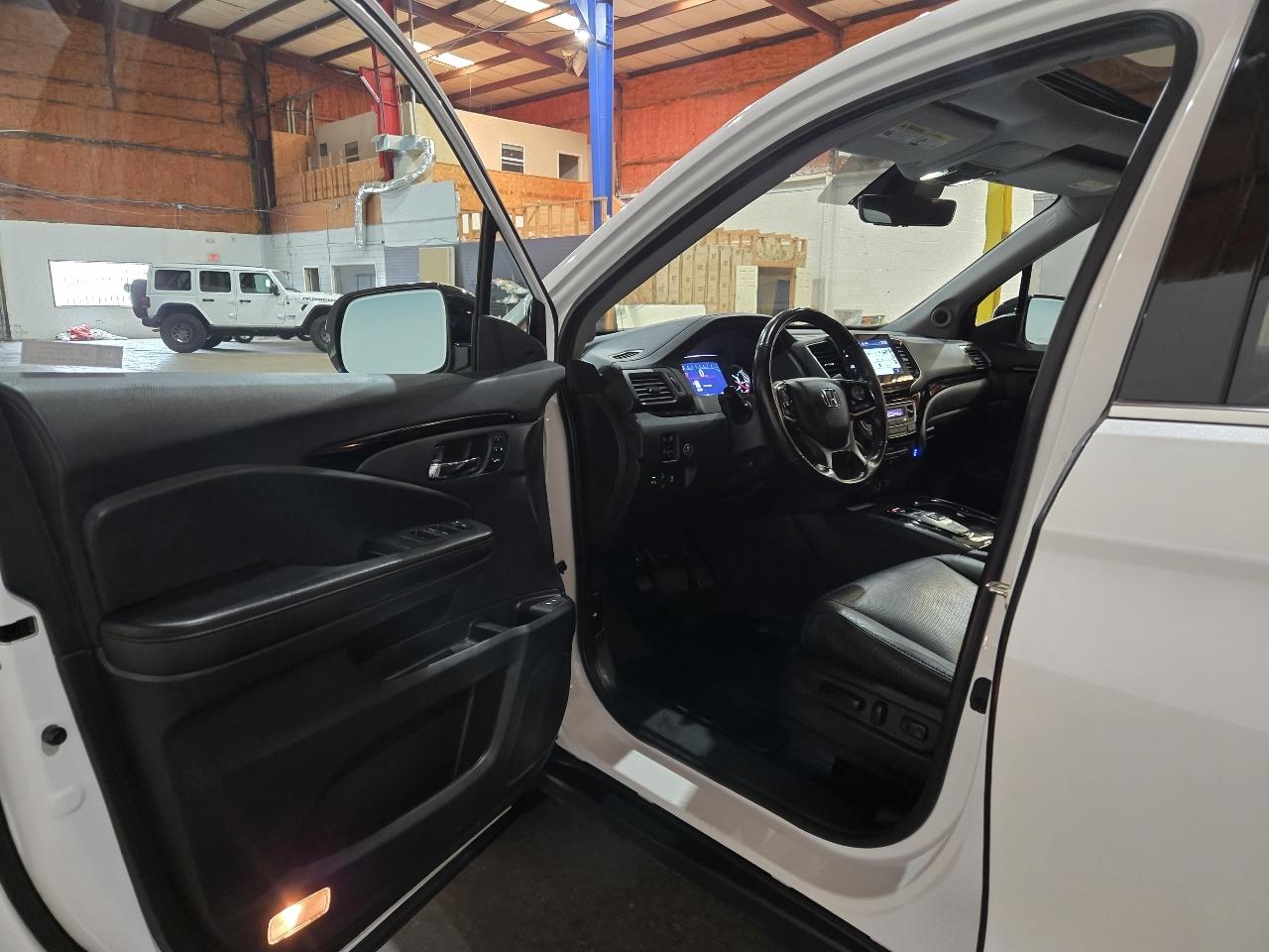 Honda Pilot Elite AWD 2021
