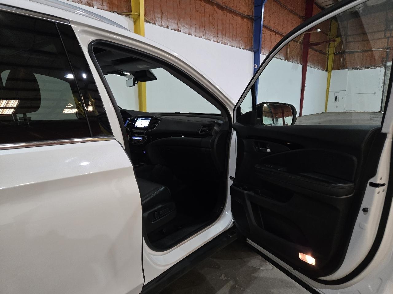 Honda Pilot Elite AWD 2021