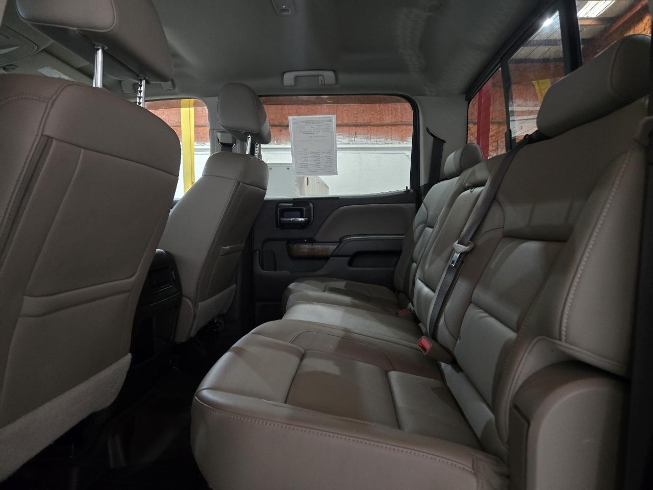 GMC Sierra 1500 4WD Crew Cab 143.5" SLT 2018