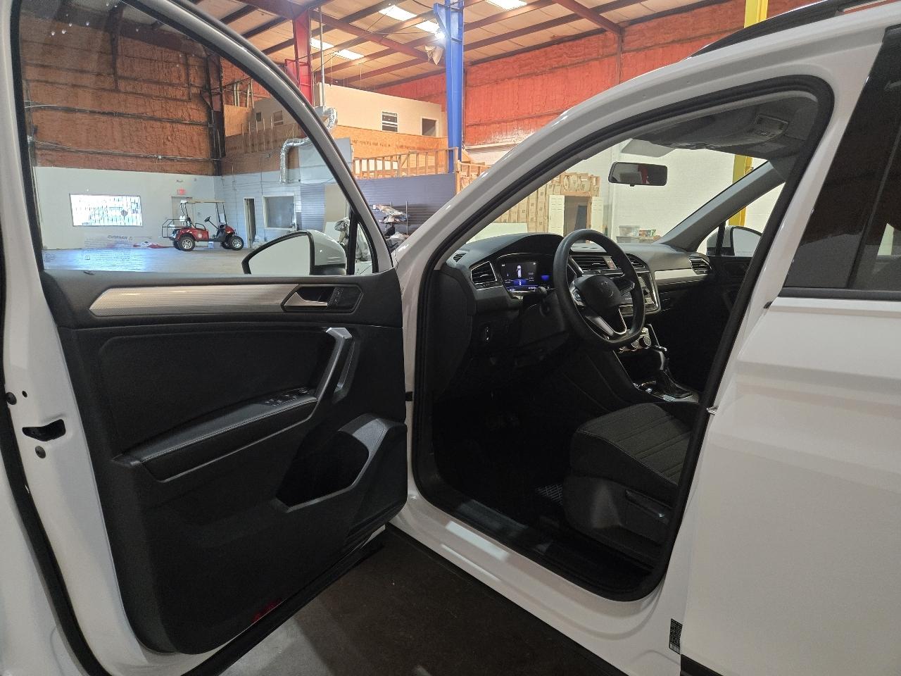 Volkswagen Tiguan 2.0T S FWD 2022