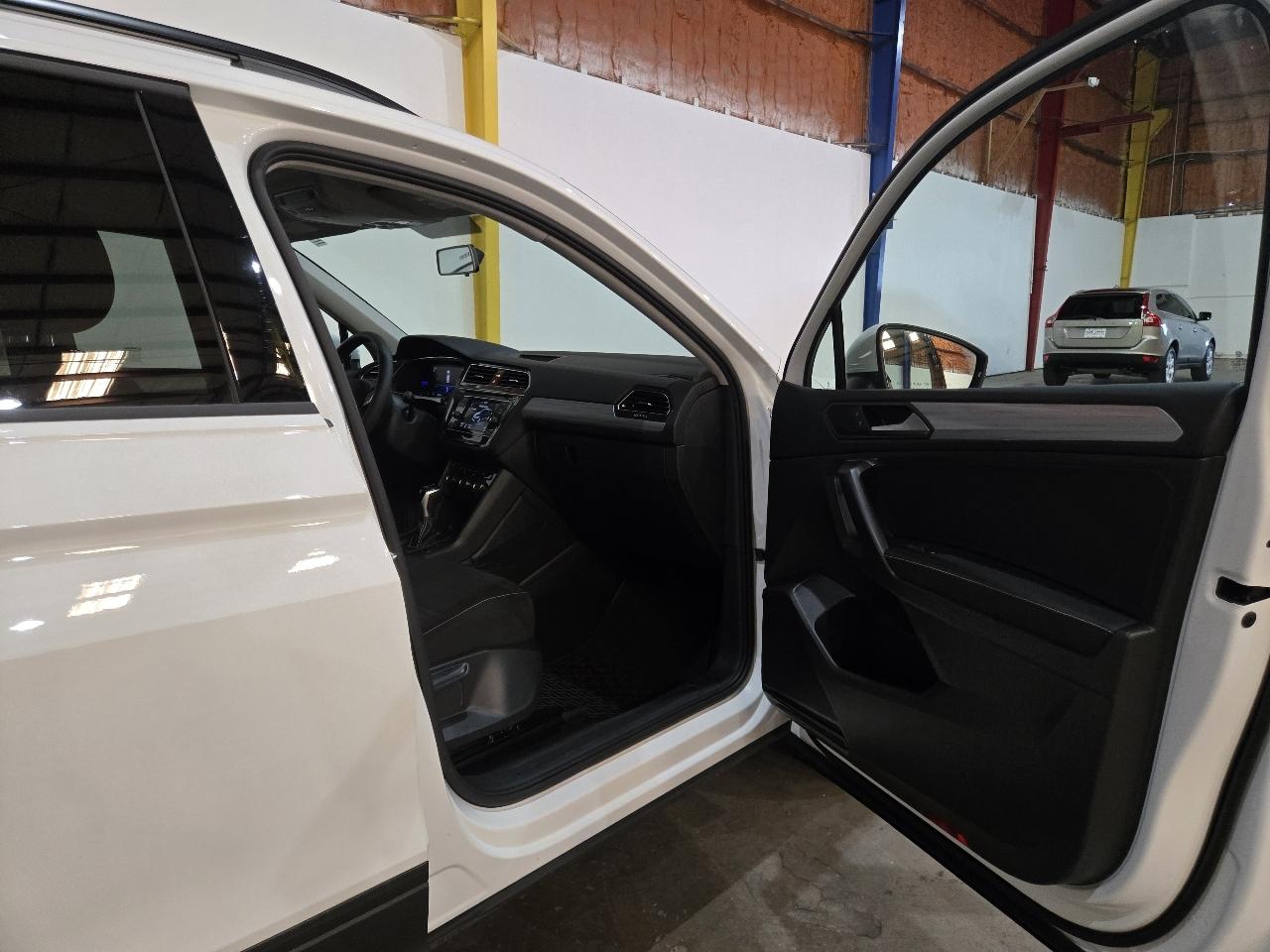 Volkswagen Tiguan 2.0T S FWD 2022