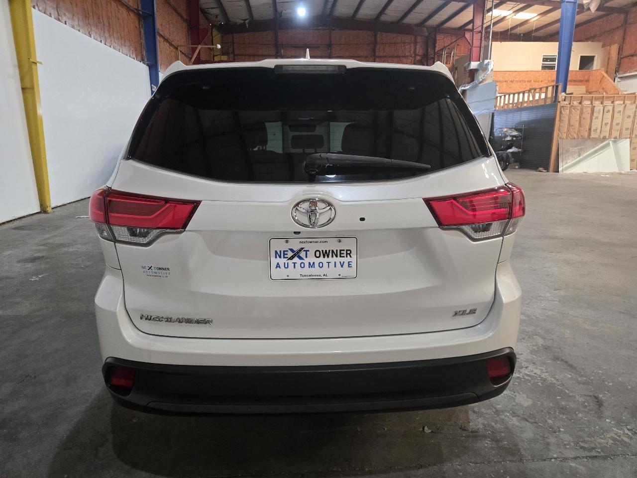 Toyota Highlander photo 18
