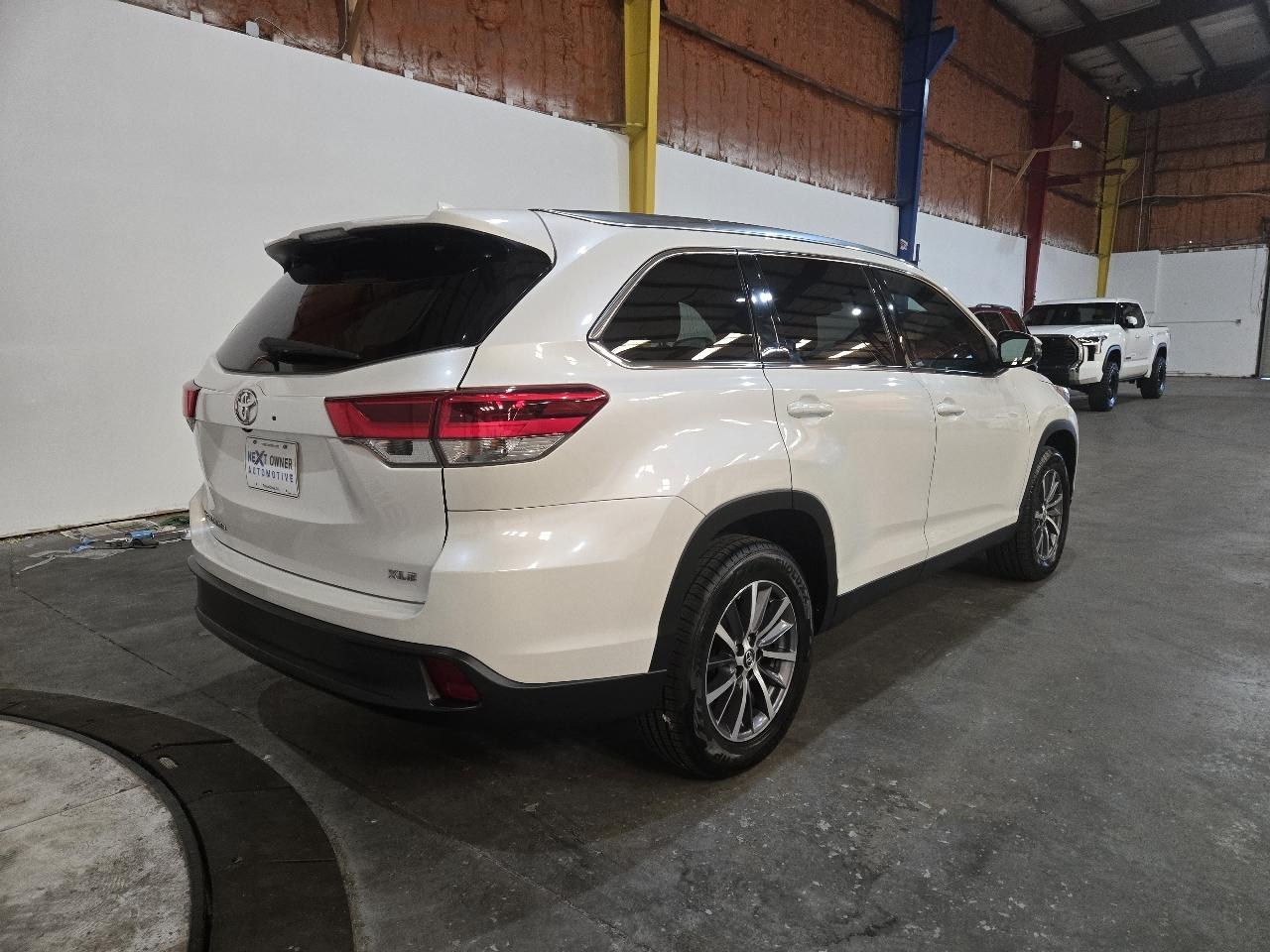 Toyota Highlander photo 22