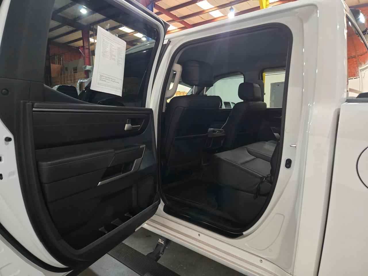 Toyota Tundra 4WD SR5 CrewMax 5.5' Bed (Natl) 2022