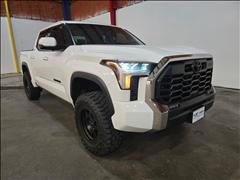 2022 Toyota Tundra 4WD 