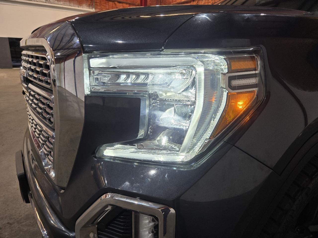GMC Sierra photo 29