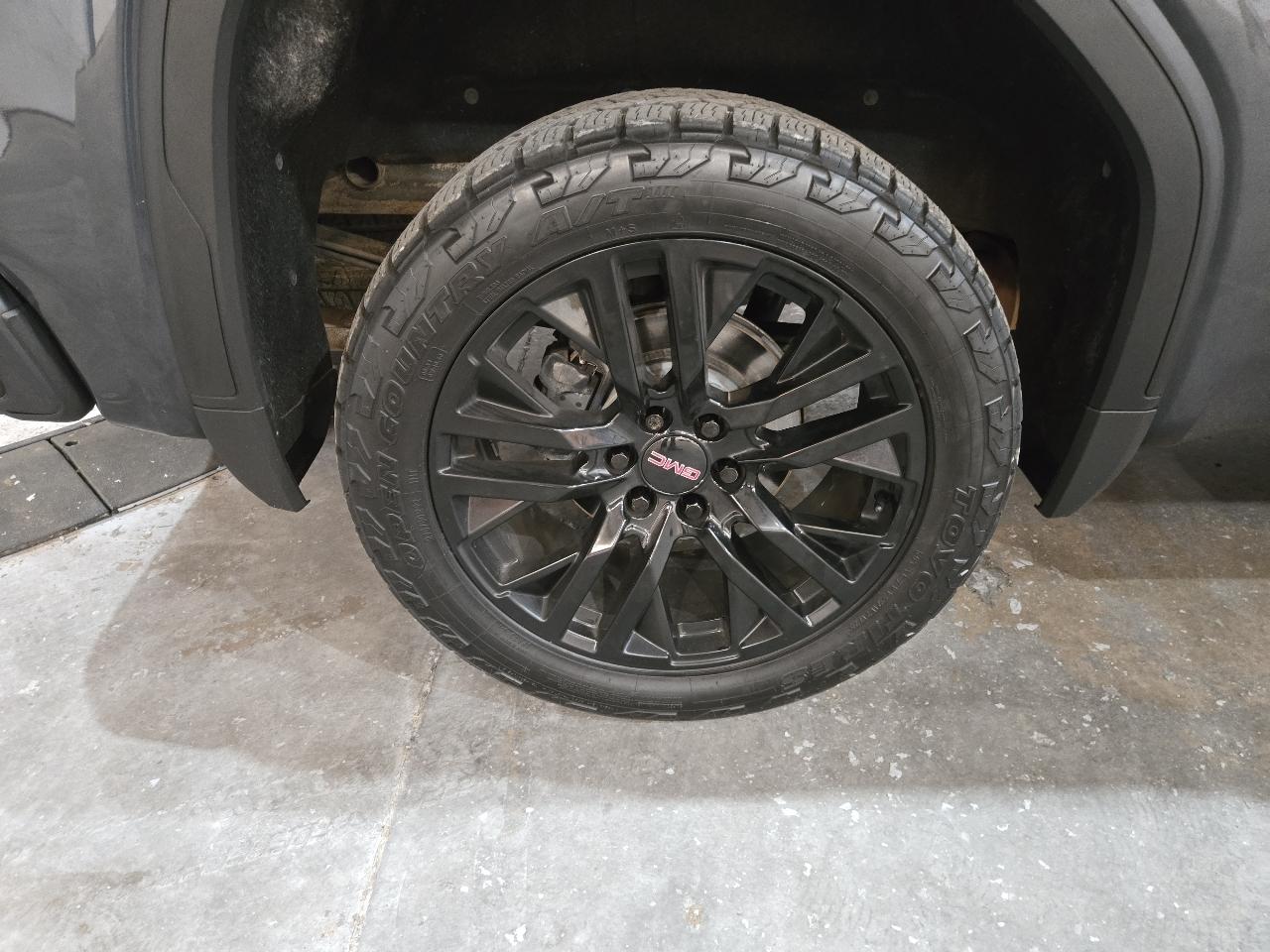 GMC Sierra photo 34