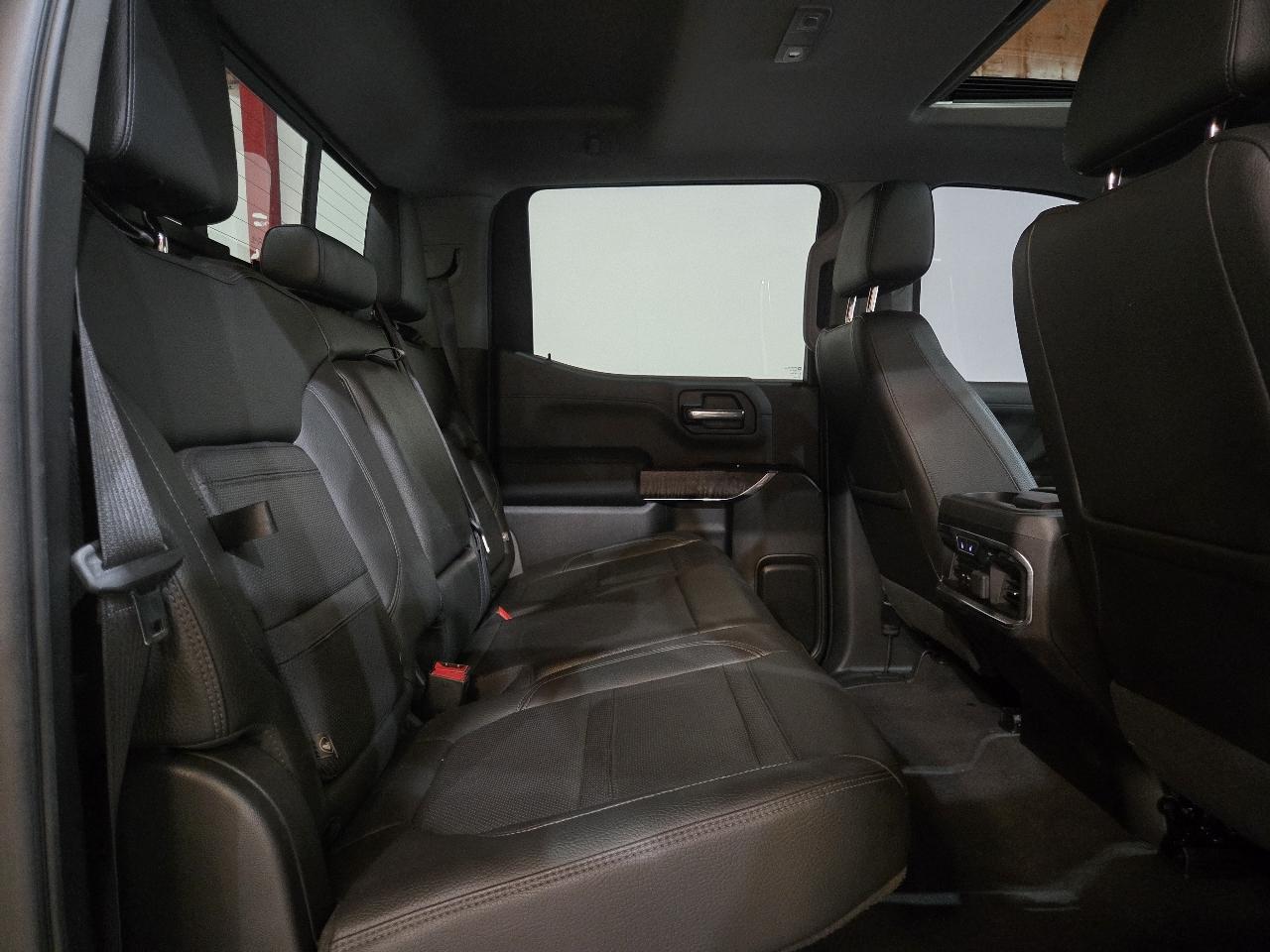 GMC Sierra photo 25