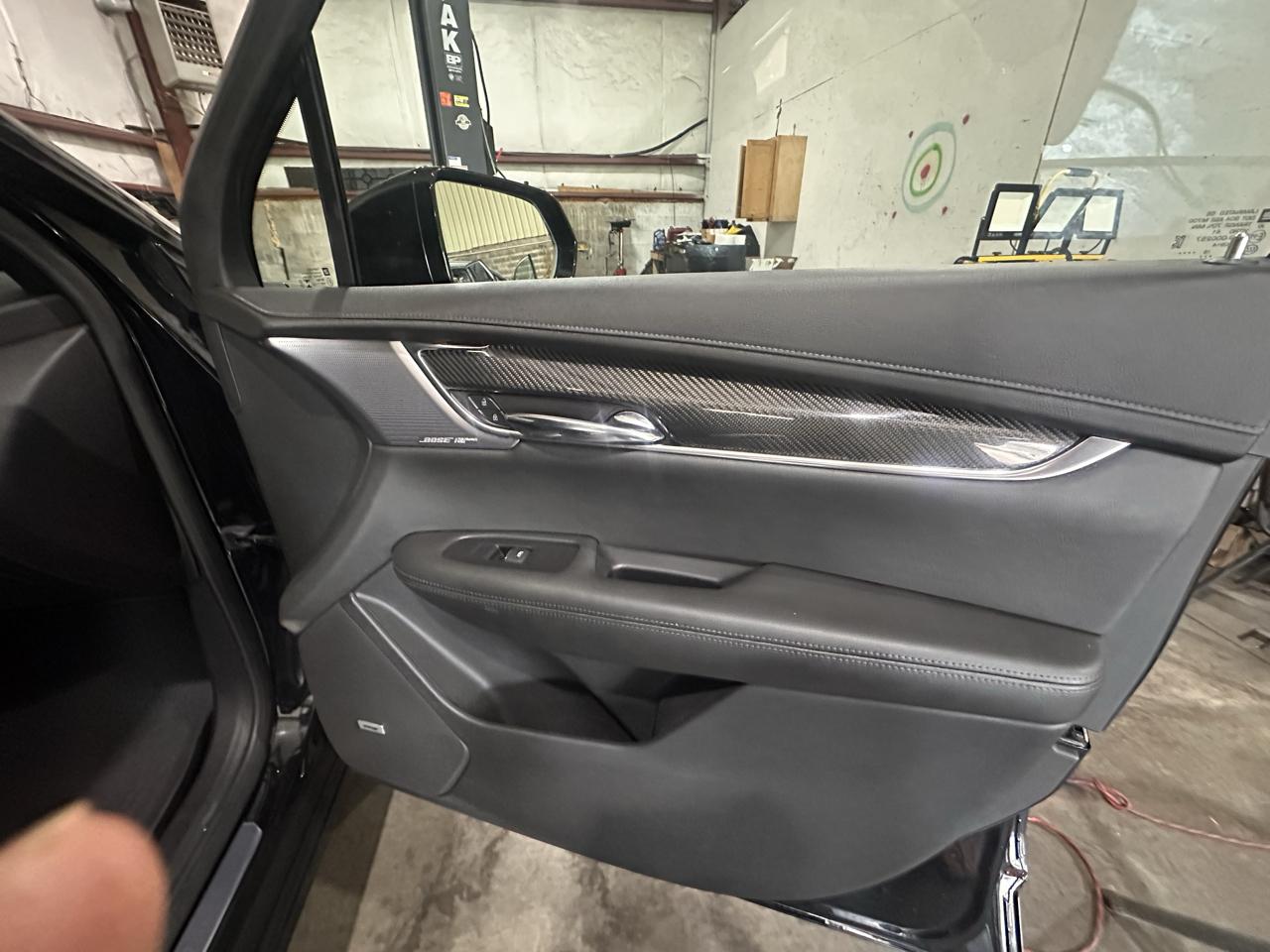 Cadillac XT6 photo 6