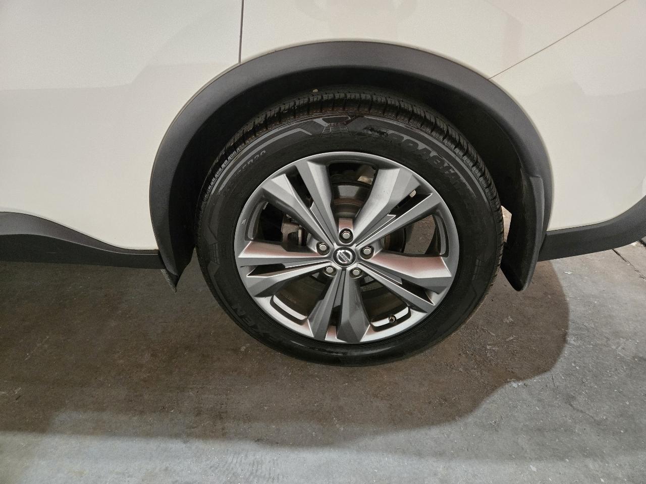 Nissan Murano FWD Platinum 2019