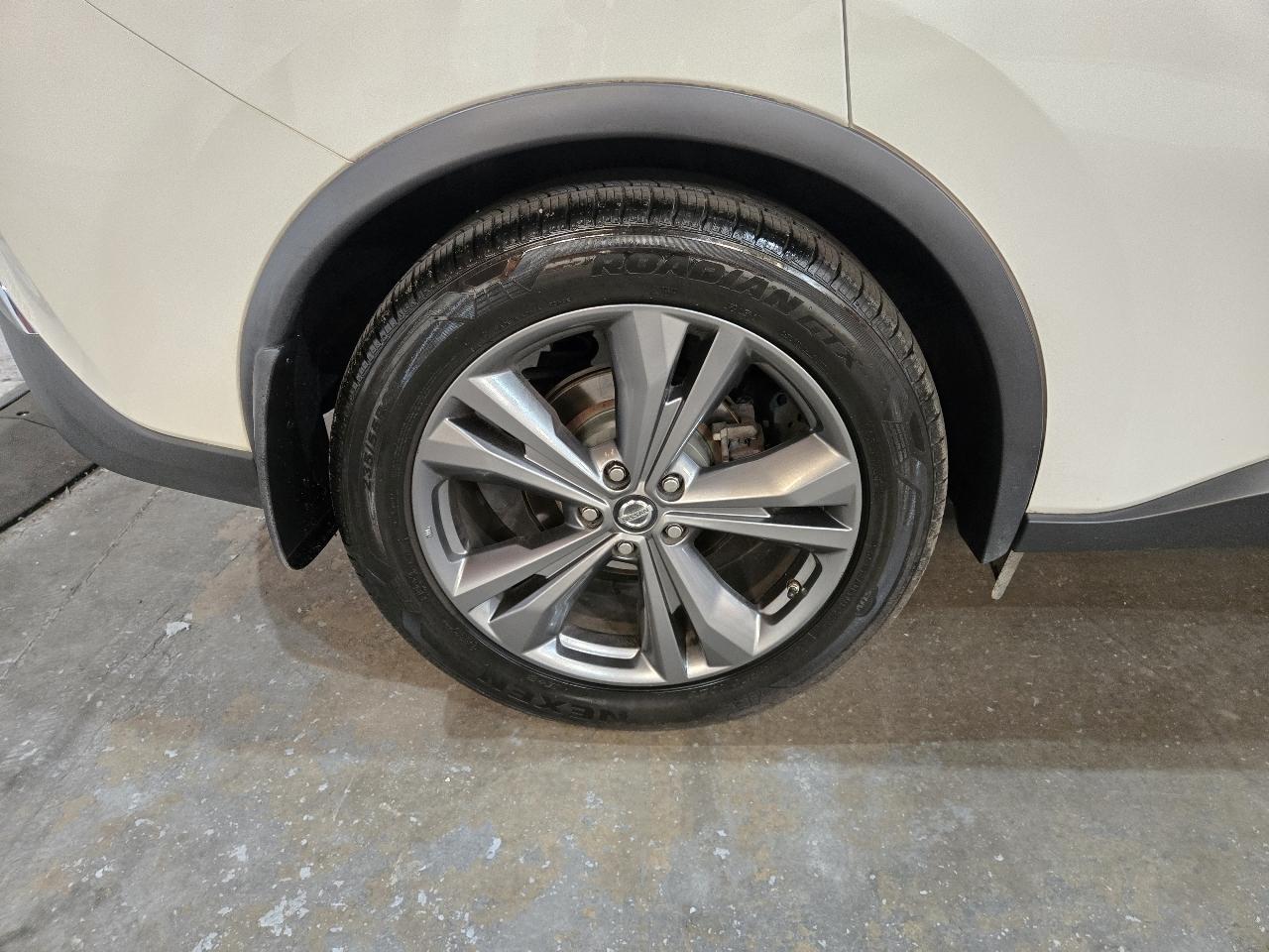 Nissan Murano FWD Platinum 2019