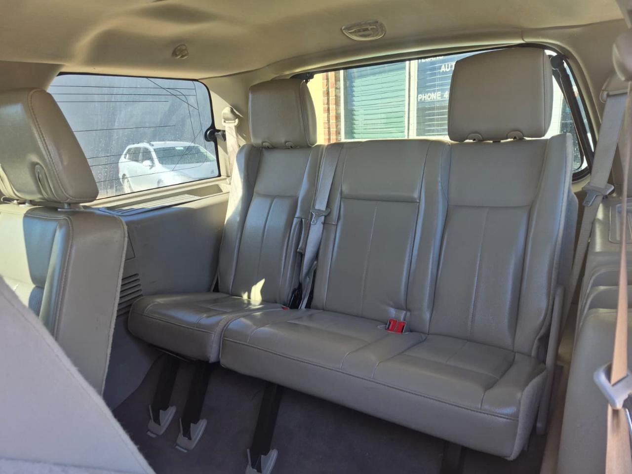 Ford Expedition EL EL XLT 4WD 2016