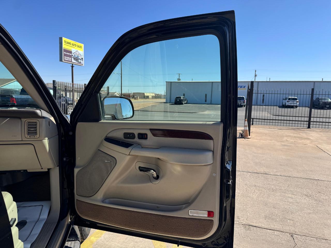 Cadillac Escalade AWD 2005