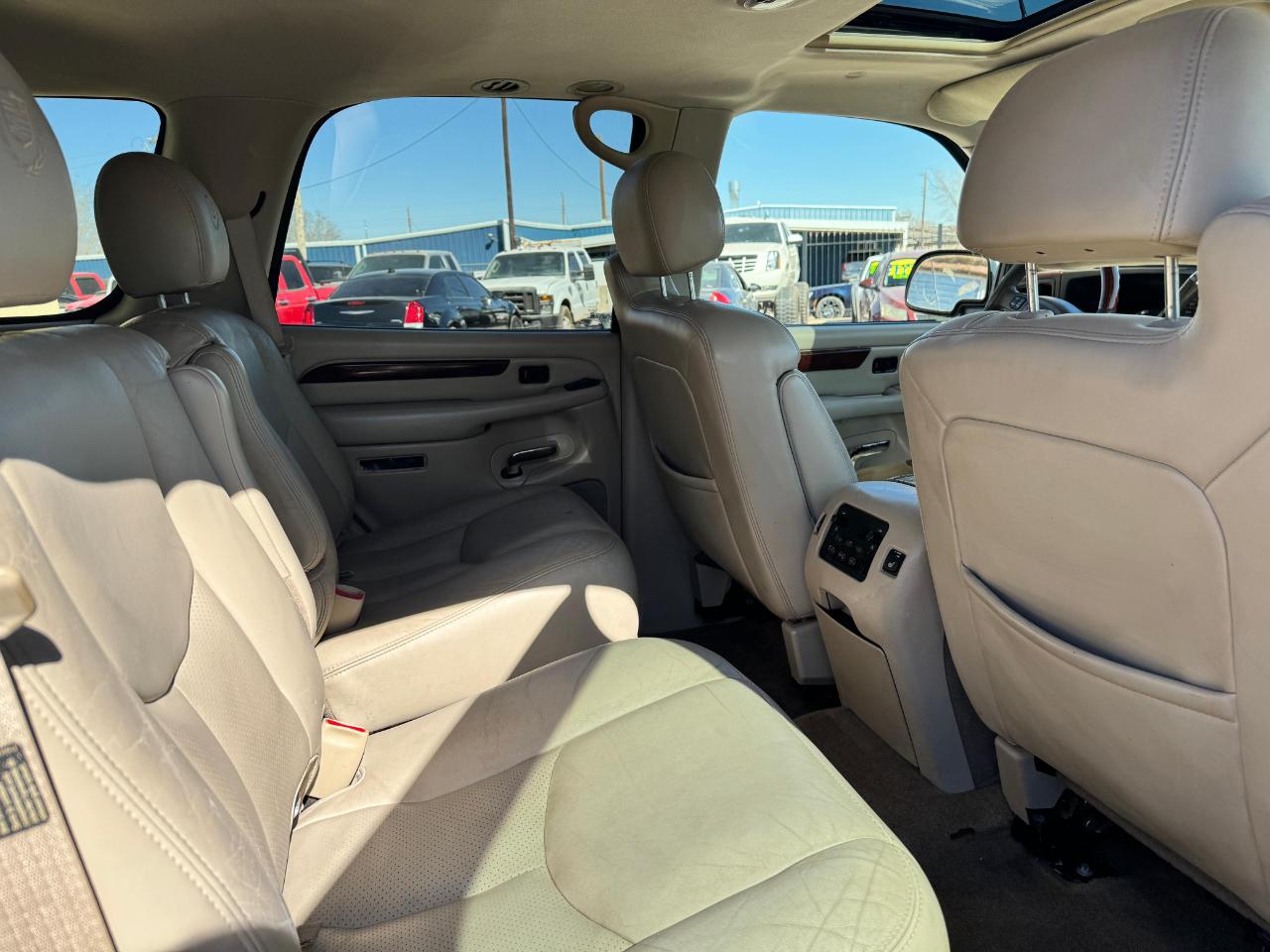 Cadillac Escalade AWD 2005