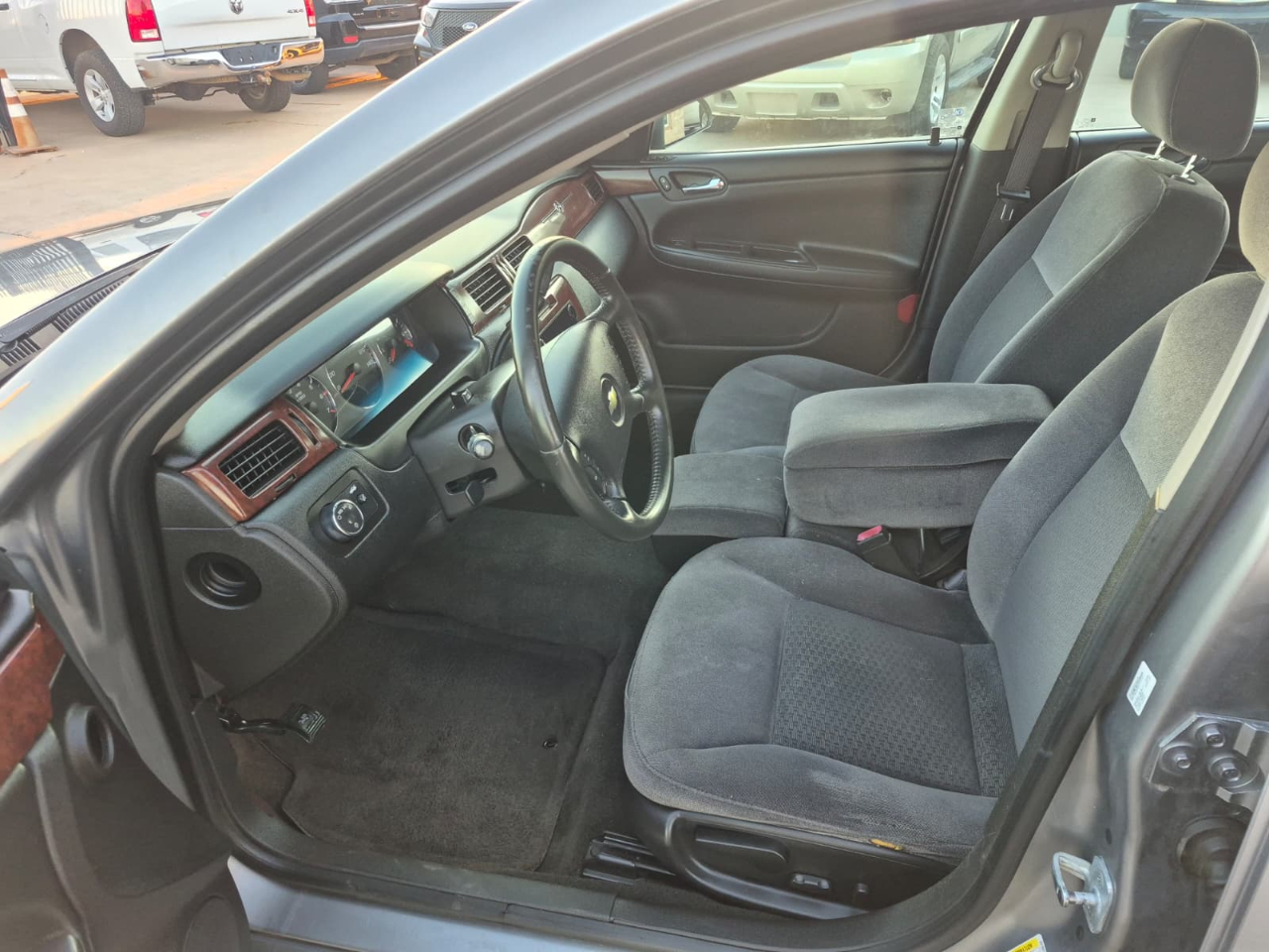 Chevrolet Impala 1LT 2006