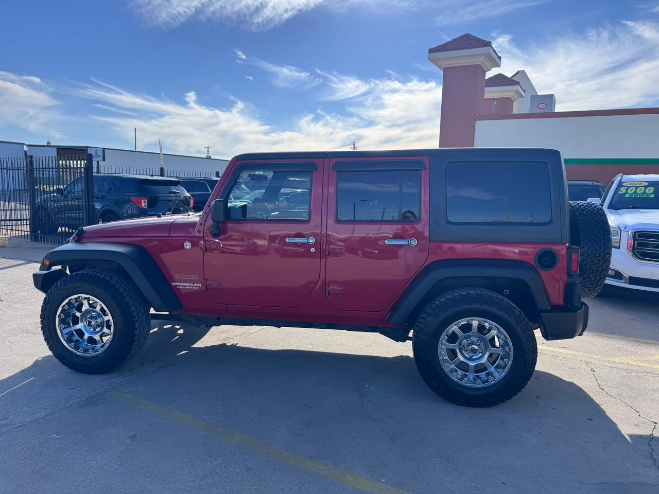 Jeep Wrangler 4WD 4dr Unlimited Rubicon 2011
