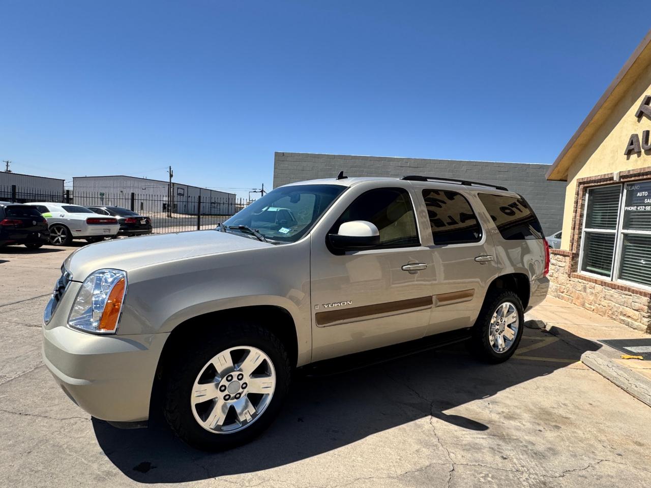 GMC Yukon 4dr 2008