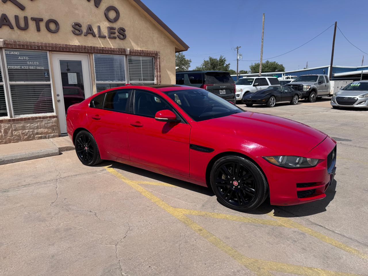 Jaguar XE  2019