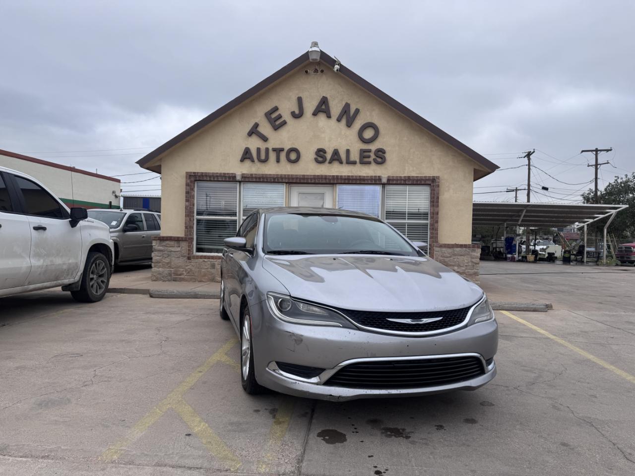Chrysler 200  2015