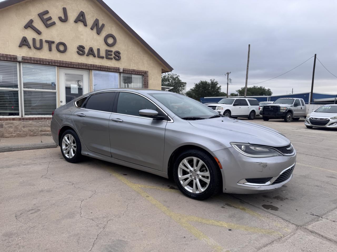 Chrysler 200  2015