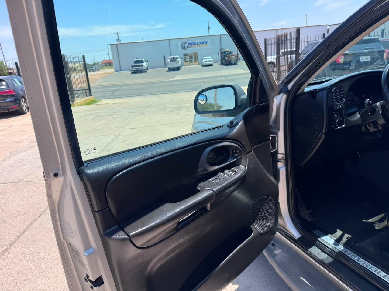 Chevrolet TRAILBLAZE Base 2008
