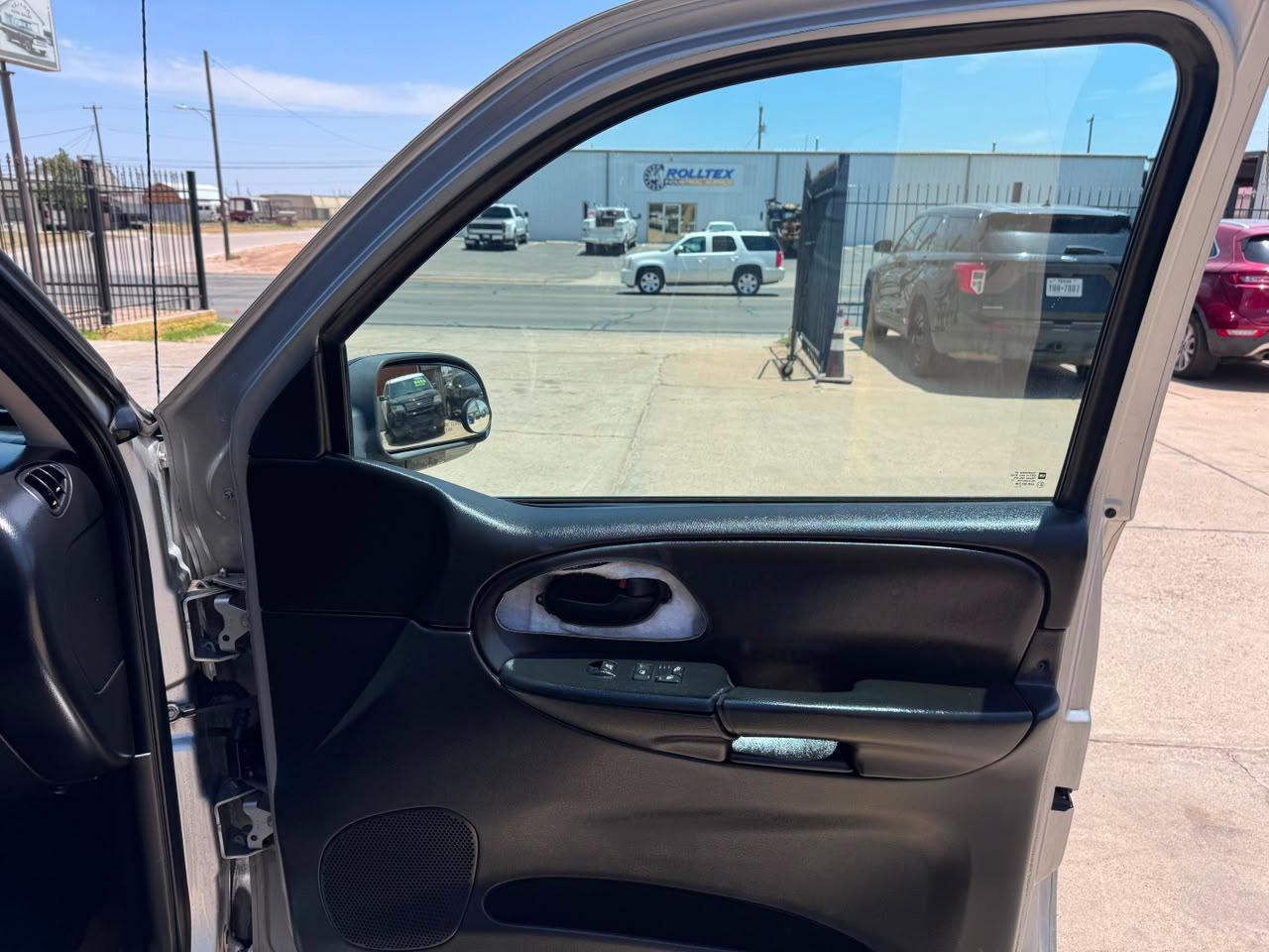 Chevrolet TRAILBLAZE Base 2008